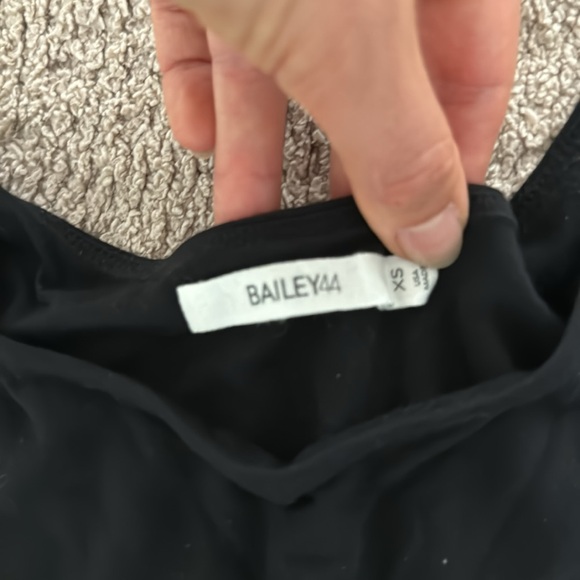 Bailey 44 Deneuve cold shoulder dress, soft jersey material - Picture 2 of 3